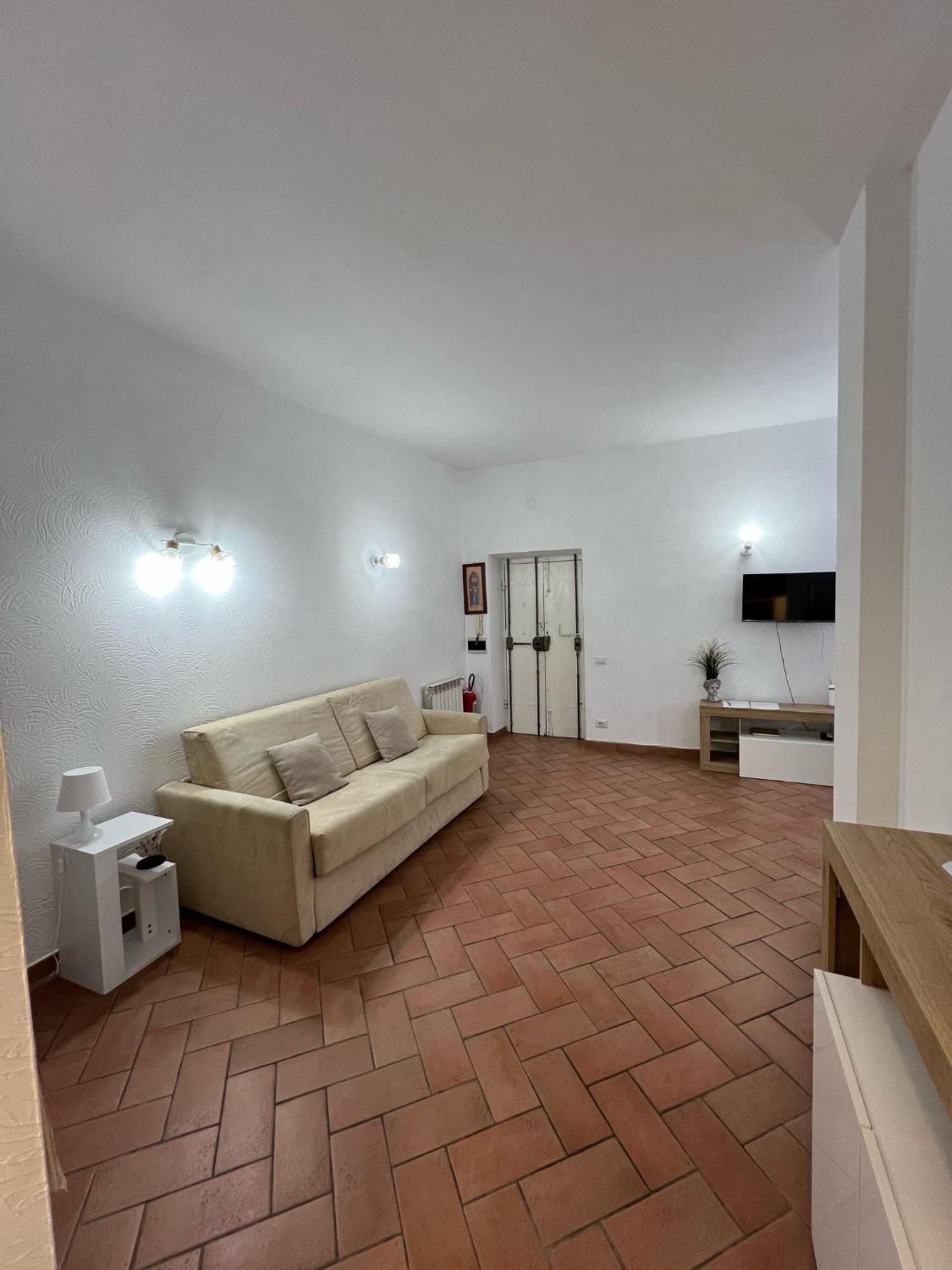 Colosseum 20 Apartment — Photos 2